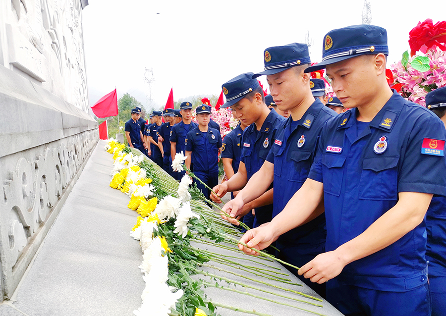 江南体育官方网站鲜花成时代社交新宠：年轻人阐释浪漫新意多江南体育app下载jn江南体育